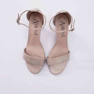 Beige girls sandal